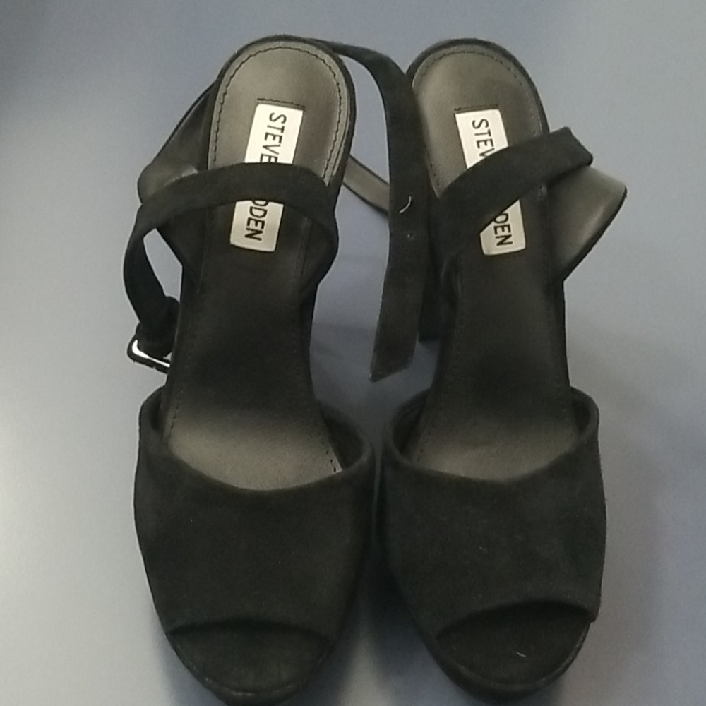 NWT Steve Madden Amber Platform Sandal